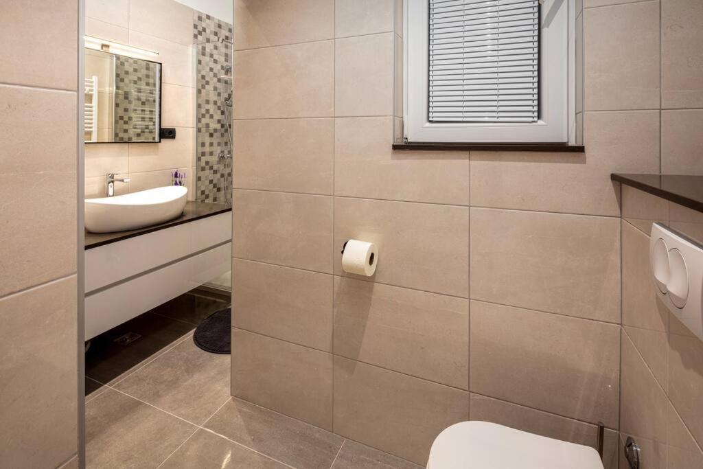 Apartman Drago 4* - 2 Minutes From The Town Centre 스플리트 외부 사진